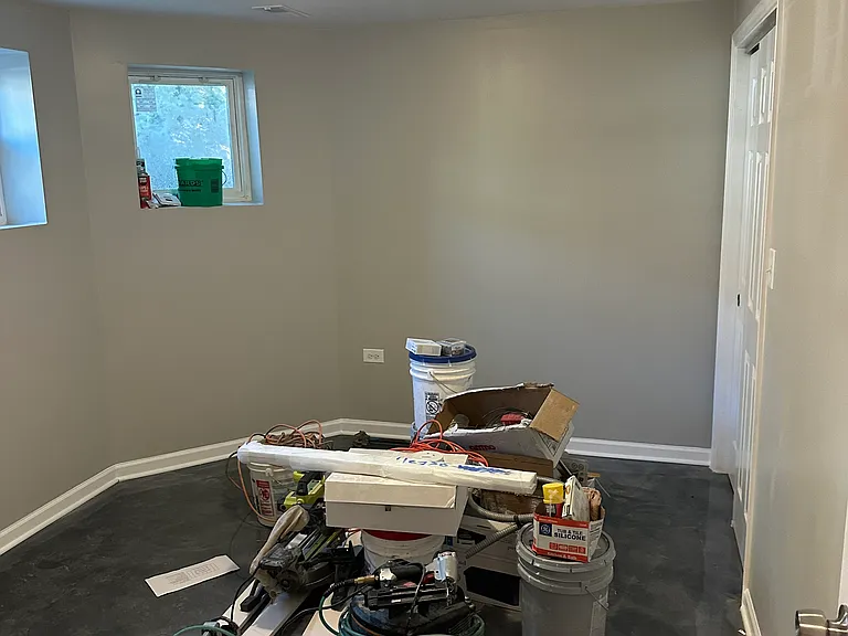 6124 S Champlain Ave #BASEMENT — Photo 13