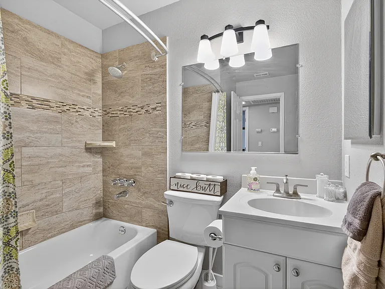 N Morgan Pl — Photo 23