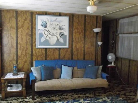 4th image of 8714 State Road 33 N