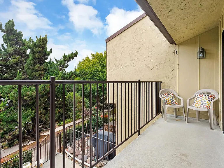 7319 Alicante Rd #C — Photo 29