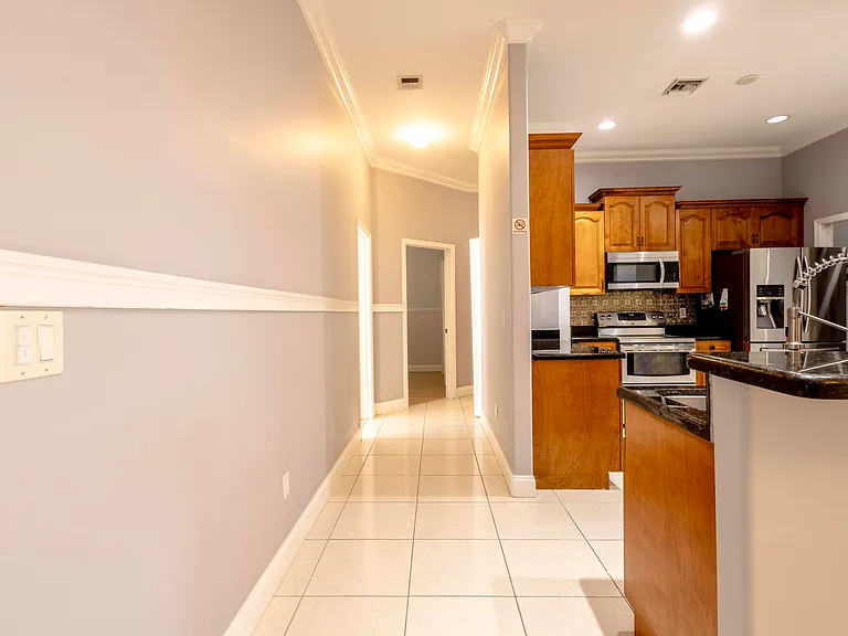 4074 SW Kallen St — Photo 11