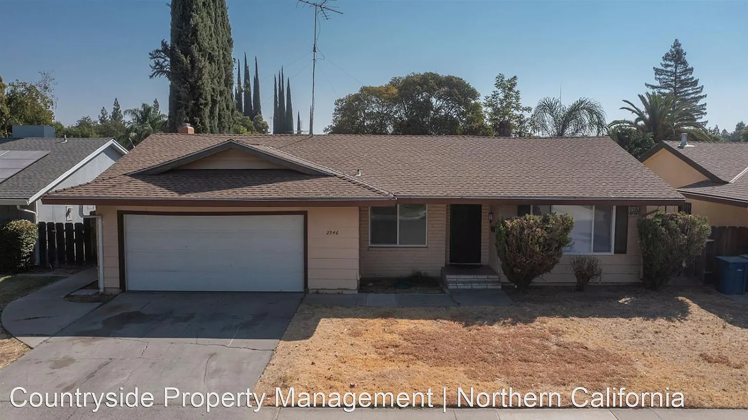 2946 Lakewood Ct photo 1