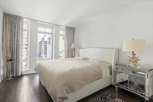 Rented by Compass | media 21