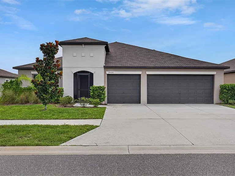 5420 Leslie Canyon Dr — Photo 1