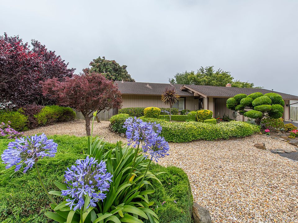 1st image of 2065 Touraine Ln