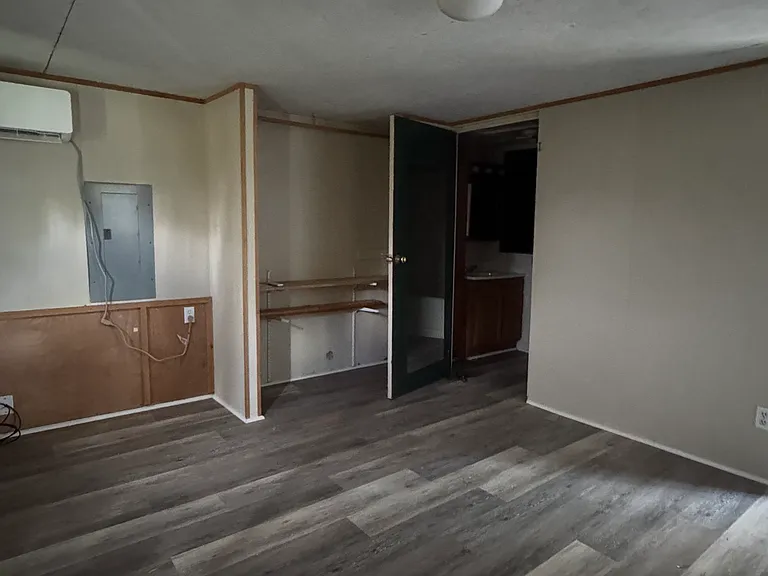 150 Hcr 2421 E — Photo 8