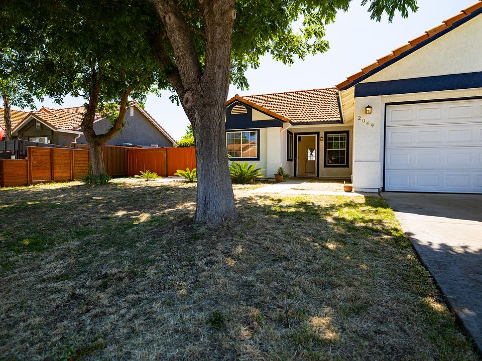 1st image of 2049 Hastings Dr