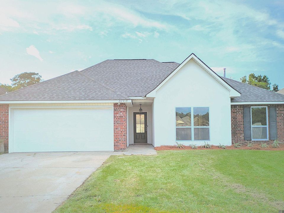 1st image of 26559 Parkwood Dr