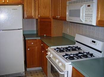 3rd image of 1020 The Capes Blvd #13