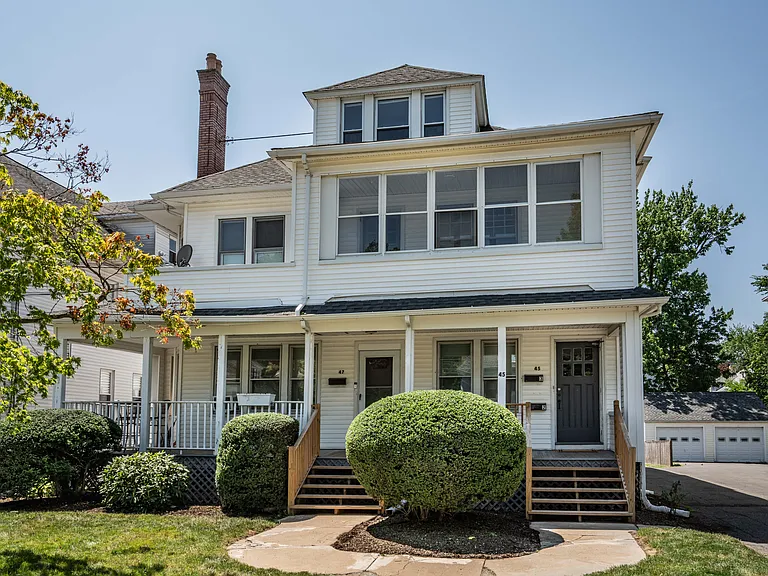 45 Maplewood Ave #3 — Photo 1