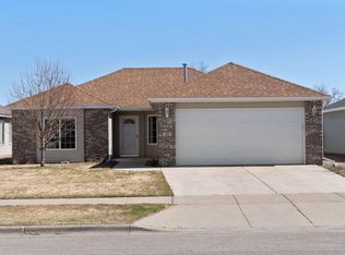 42 Willow Creek Dr, Waite Park, MN 56387