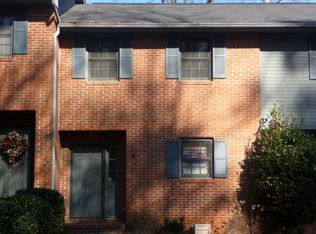 1918 Meadowbrook Cir, Dalton, GA 30720