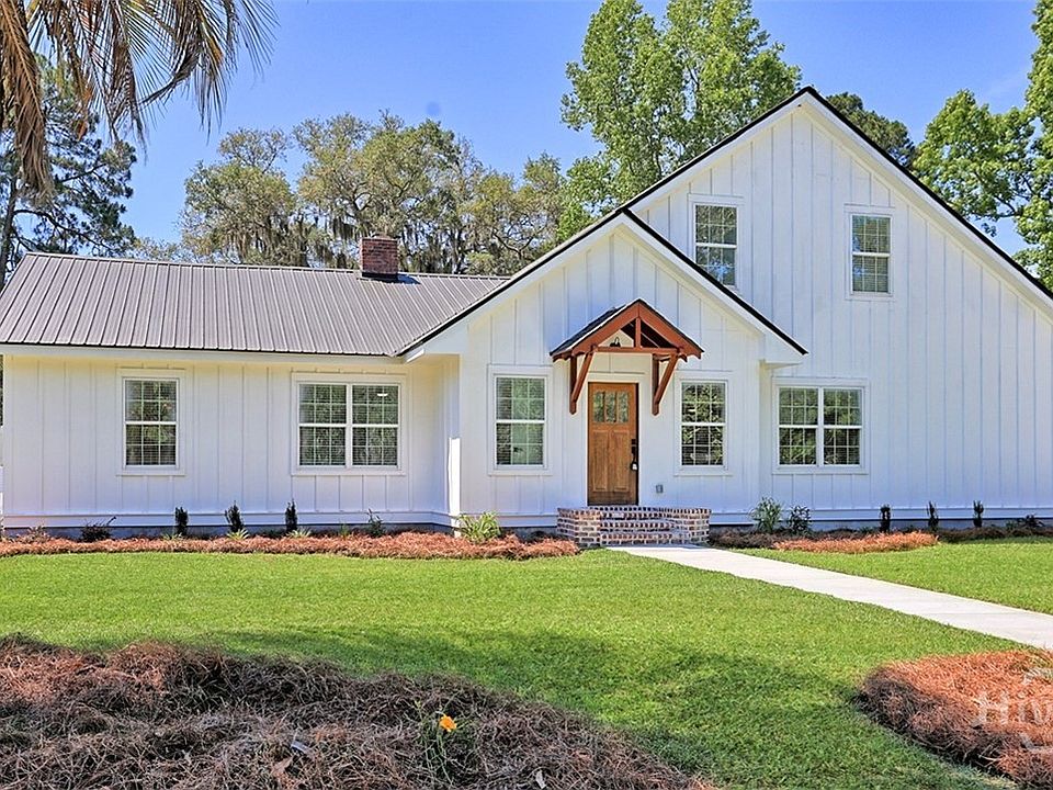 1st image of 27 Pine Drive