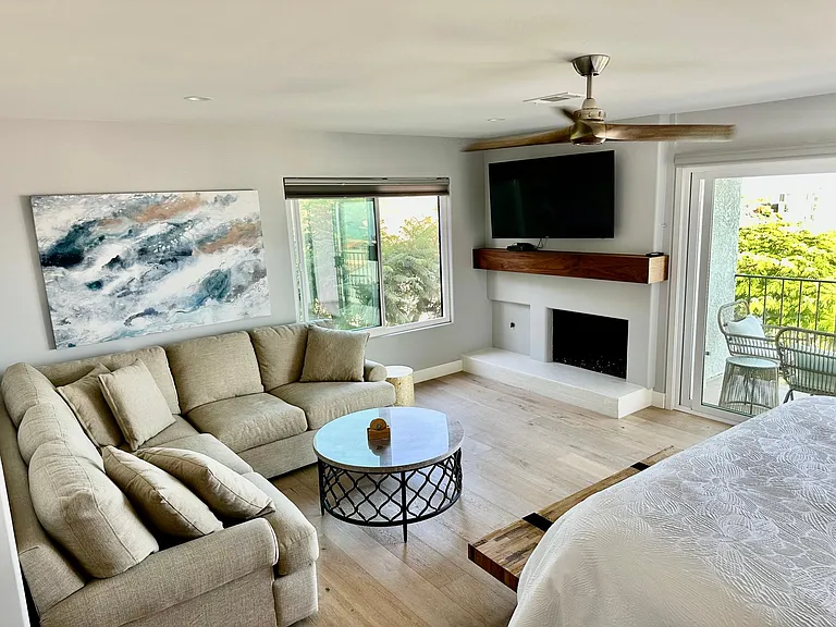 Master bedroom living area