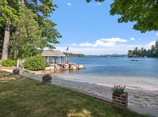 208 Forest Rd, Wolfeboro, NH 03894