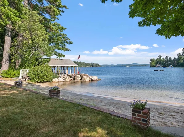 208 Forest Road, Wolfeboro, NH 03894