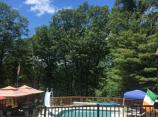 67 Tawney Dr, Bethany, CT 06524