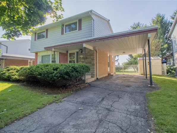24 Finch Ave, Chatham Kent, ON N7L 1H6