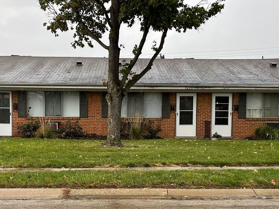 1st image of 1241 Uhlwood Dr #0