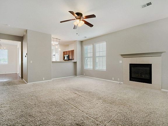 4th image of 3265 E 123rd Dr