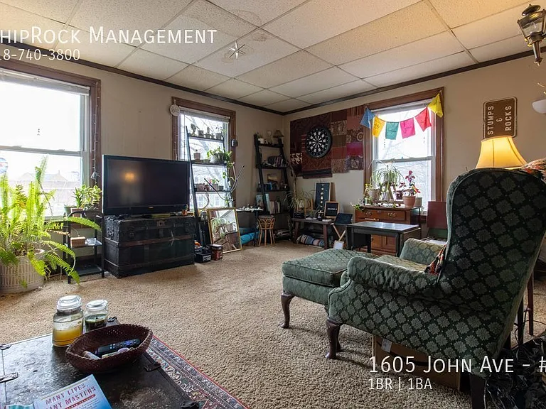 1605 John Ave #3 — Photo 3