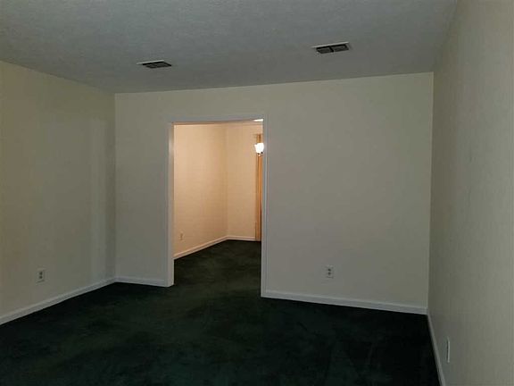 4th image of 1818 Devra Dr