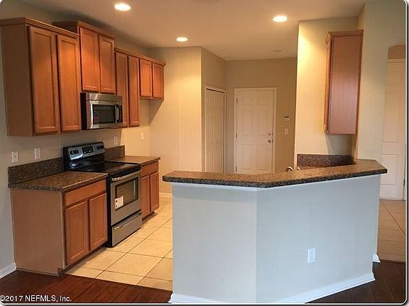 2nd image of 3735E CRESWICK Circle