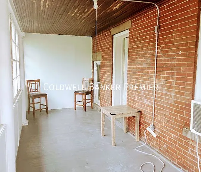 233 E Pitt St #5 — Photo 29