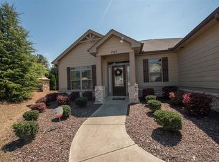 5745 Country Lake Rd, Cumming, GA 30041