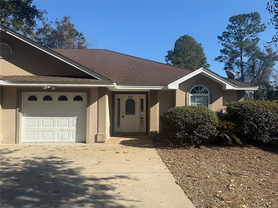 1st image of 104 Windridge Dr