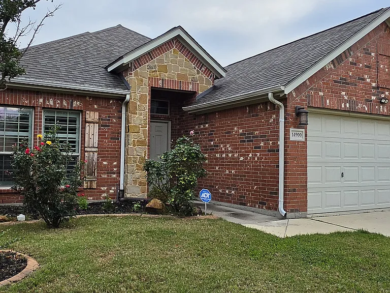 14900 Frisco Ranch Dr — Photo 2