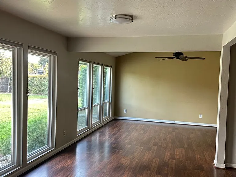 3116 W La Vida Ave — Photo 4