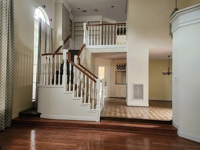 6105 Inwood Dr #D — Photo 3