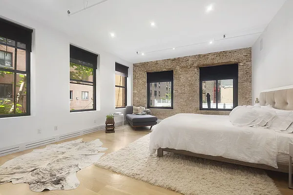 Rented by Compass | media 6