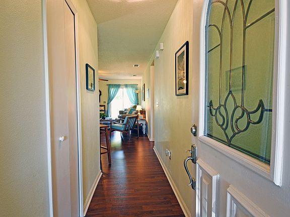 2nd image of 105 Brays Island Ln