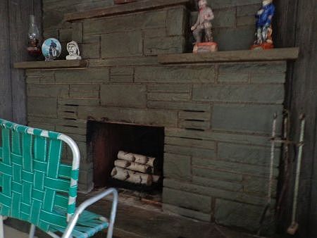 4th image of 23 Hillside Ave