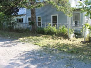 111 Prospect St, Barton, VT 05822