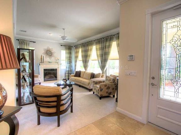 3rd image of 5972 Mariposa Ln