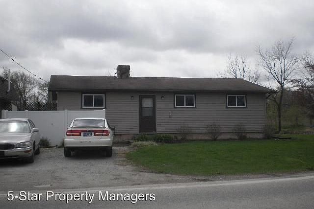 1st image of 1596 E Monroe St