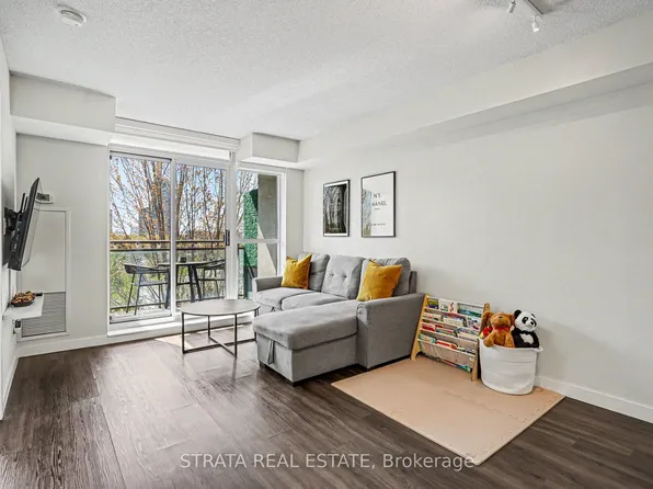 120 Dallimore Cir, Toronto, ON