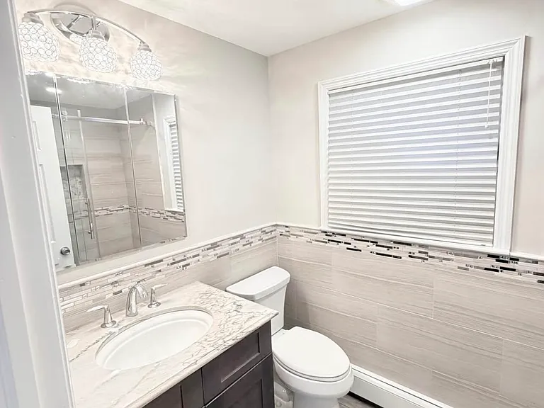277 N Wisconsin Ave #1 — Photo 9