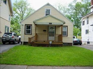 207 Curlew St, Rochester, NY 14613