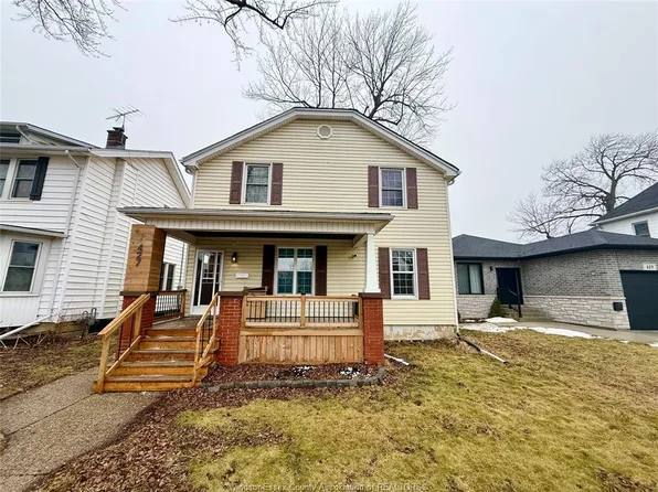 427 Cameron Ave, Windsor, ON N9B 1Y9