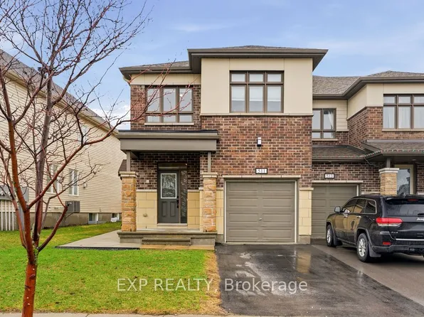 511 Parade Dr, Ottawa, ON K2S 0X8