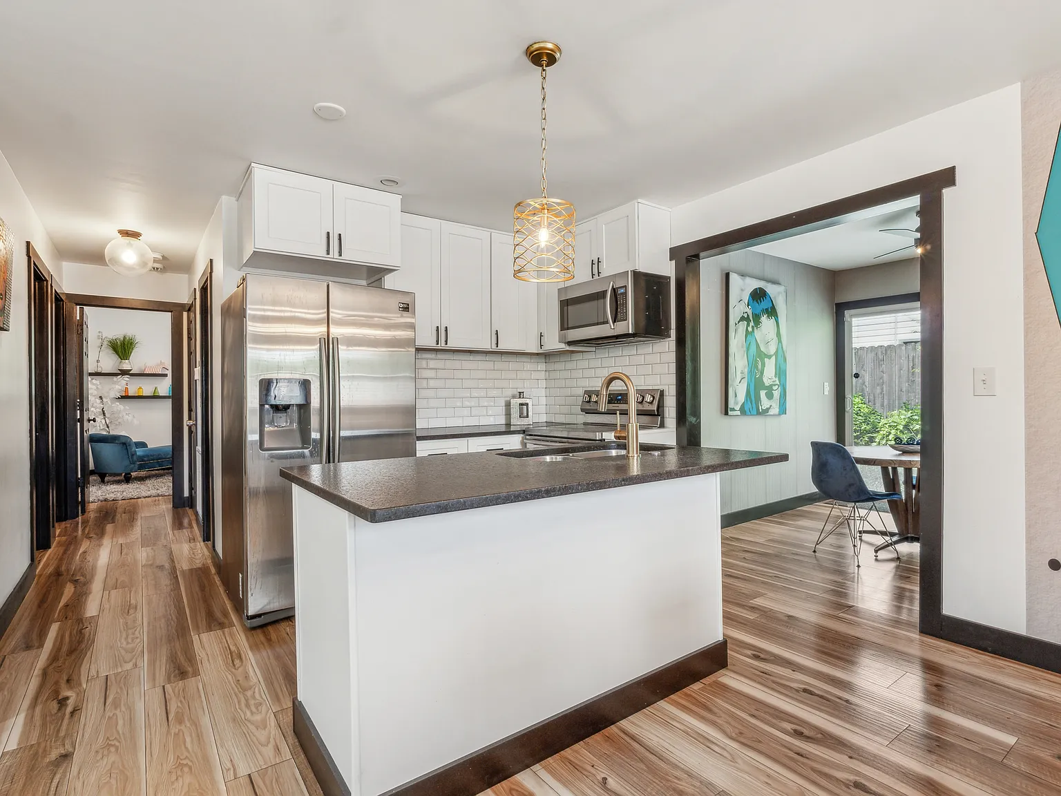 3 bed, 1435 sqft, $2,850 — Photo 3