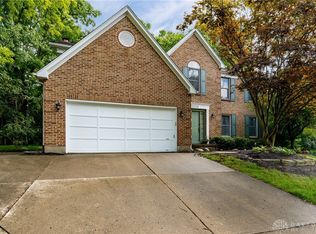 2220 Hillrise Cir, Bellbrook, OH