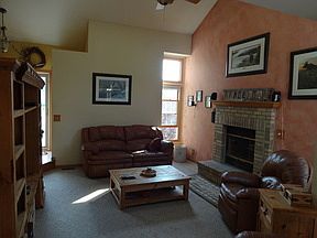 3rd image of 807 Stone Creek Cir