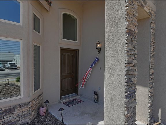 4th image of 13614 Keighly St