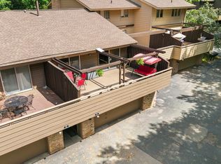 91 Birnamwood Dr, Burnsville, MN 55337
