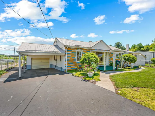 2977 Peppers Ferry Rd, Radford, VA 24141
